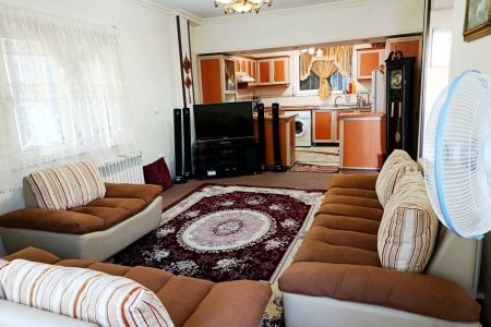 سوئیت حیاط دار در کلاردشت - حسنکیف