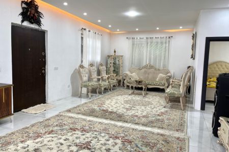 ویلا نزدیک دریاچه سالده چمستان