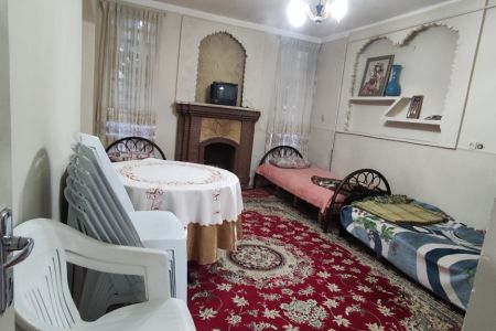 خانه ویلایی در همدان - عباس آباد