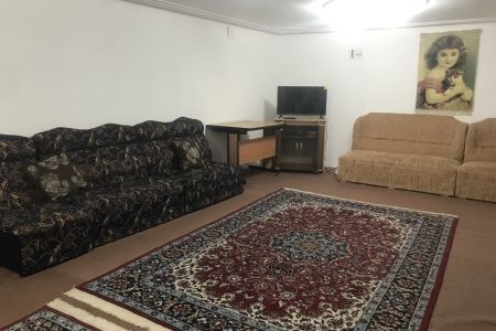 خانه ویلایی در چابکسر - همکف