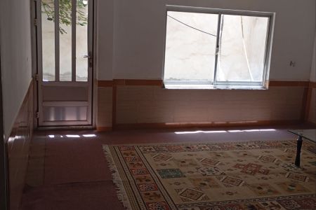 سوئیت با حیاط خلوت در آزادشهر - همکف
