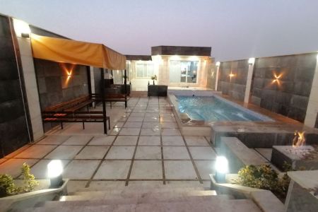 ویلا استخردار در چهارباغ - سلطان آباد