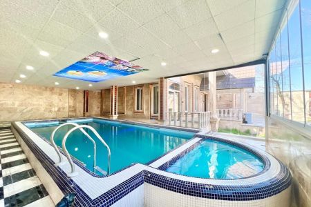 Rent a villa with a pool in Shahriar - Kordzar