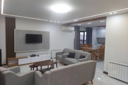 ویلا دوبلکس استخردار در شانگهای پرده