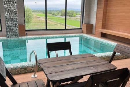 Rent a Triplex Villa with Pool in Izadshahr