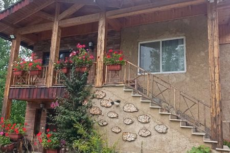 خانه سنتی با وان جکوزی در جاده جواهرده -ط‌۲