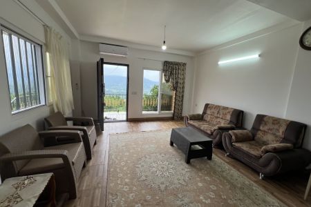 سوئیت حیاط دار در شیرگاه - گونه کلا - همکف