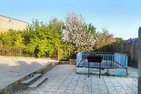 خانه ویلایی در جاده قدیم نیشابور - طرب آباد