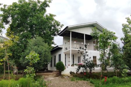 خانه حیاط دار در شاندرمن - توسه سرا