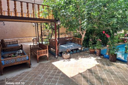 بومگردی در یزد - دلیزه