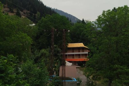 اتاق کاهگلی در رودبار - رودخانه - ۳ تخته