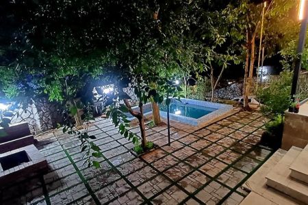 ویلا استخردار در مرزن آباد - گرمابک