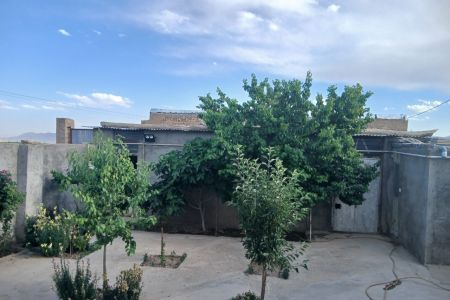 سوئیت در بسطام - الیکایی