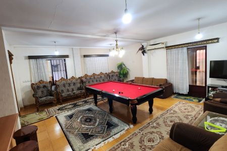 خانه استخردار در شیخ زاهد محله چابکسر - همکف