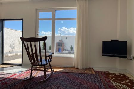 سوئیت حیاط دار در آراللو اردبیل
