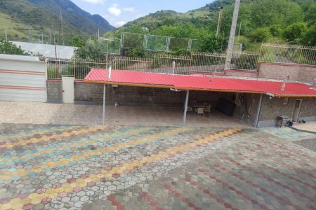 ویلا با‌استخر سانسی در چله خانه کلیبر - همکف