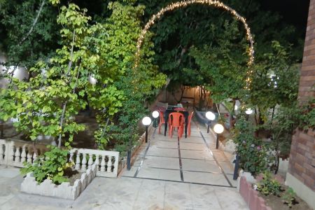 ویلا با حوضچه آبسرد در رودهن - گلاهک