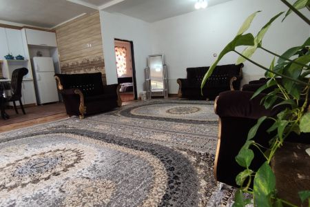 خانه حیاط دار در قلعه رودخان - فوشه - همکف