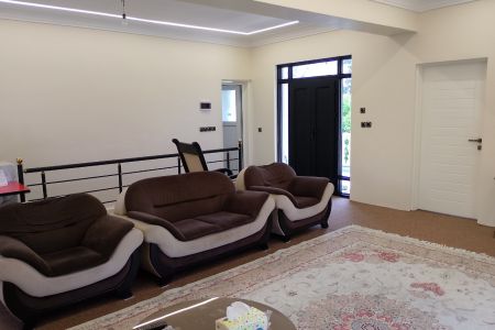 سوئیت در در خمام - فشتکه اول - طبقه دوم
