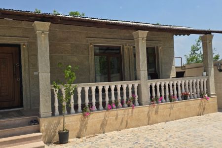 خانه ویلایی در کیاشهر - لاکوژده