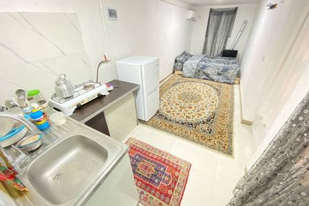سوئیت در سراوان - گلسرک - همکف