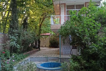 خانه ویلایی با معماری دو طبقه در مورکان