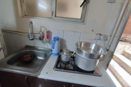 مهمان خانه نزدیک حرم - یک تخته - زیرهمکف