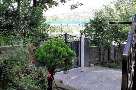 خانه مبله در اشکورات - زیاز - طبقه دوم