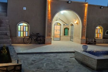 خانه با معماری سنتی در دامغان - علیان