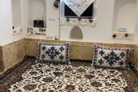 خانه با معماری سنتی در دامغان - علیان