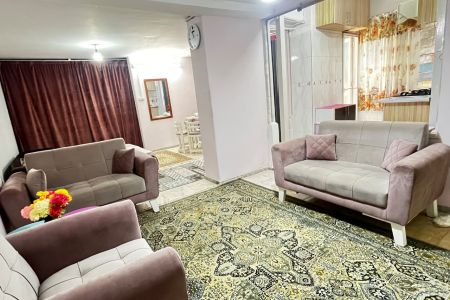 سوئیت مبله نزدیک استخر لاهیجان - همکف