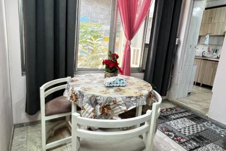 سوئیت مبله نزدیک استخر لاهیجان - همکف
