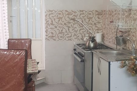 سوئیت نقلی در نطنز - طره
