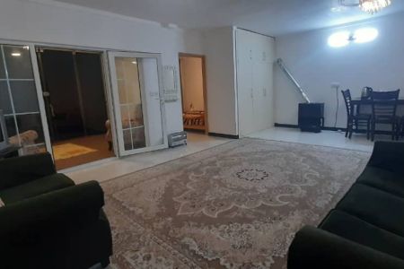 خانه بالکن دار در فیلبند