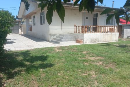 خانه ویلایی در خشکبیجار - نوشر
