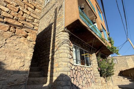 سوئیت تراس‌دار در اورامان‌ تخت - طبقه ۳