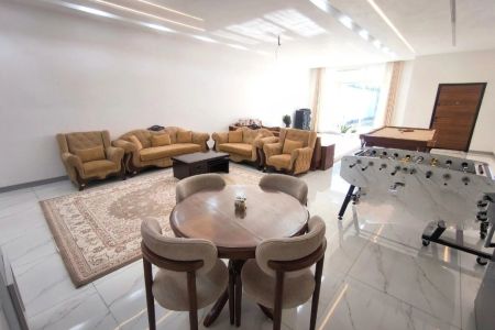 اجاره ویلا استخردار در چهارباغ - عرب آباد