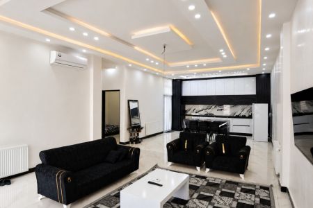 ویلا در زیباکنار