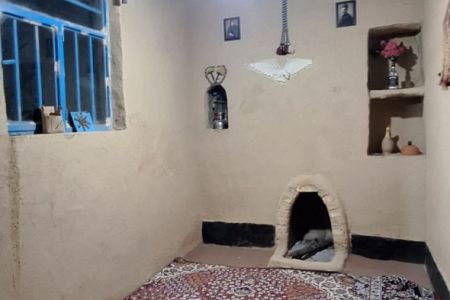 بومگردی در اردل - سرمازه - اتاق ۹ متری