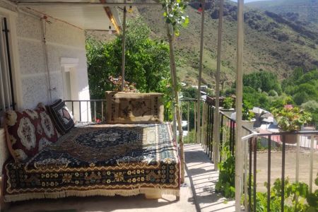خانه مبله با چشم انداز کوه در دیلمان - تنگرود