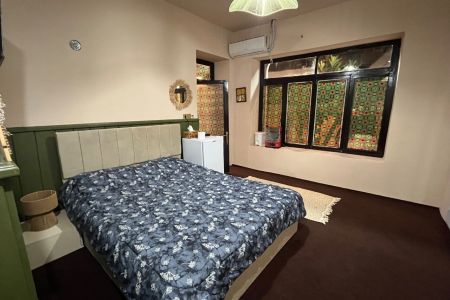 بومگردی نزدیک شهرداری رشت - دبل