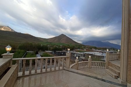 عمارت تریپلکس چهارخوابه در بیستون - سرماج