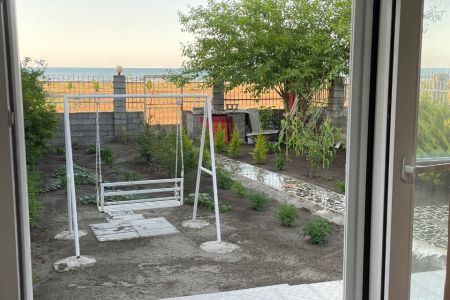 سوئیت ساحلی در بندرانزلی - بشمن