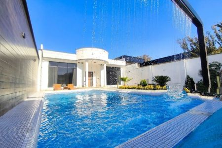 اجاره ویلا استخردار در چهارباغ - عرب آباد