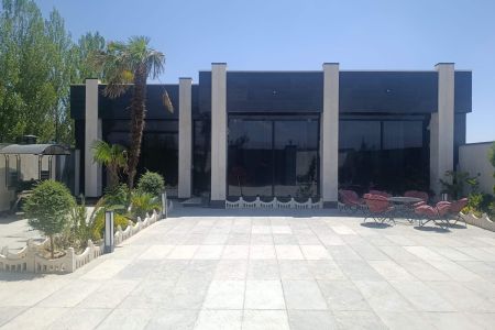 ویلا استخردار در چهارباغ - قوهه