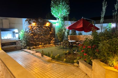 ویلا استخردار در ساوجبلاغ - عباس آباد