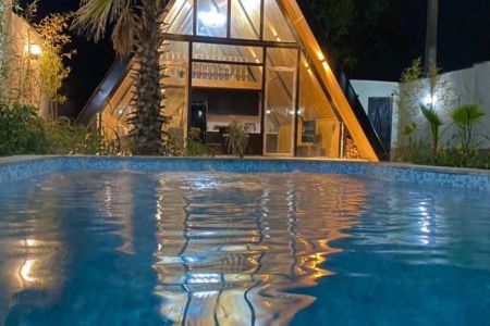 کلبه سوئیسی استخردار در سهیلیه - سنقرآباد