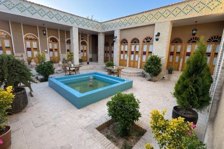 بوم گردی در عطا‌آباد دهاقان - چهار تخته