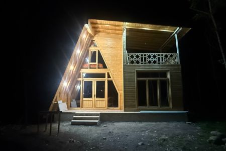کلبه چوبی در فومن - قلعه رودخان