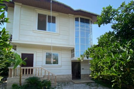 خانه حیاط دار در رامسر